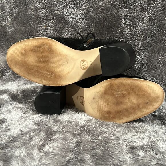 Michael Kors Black Thatcher Womens Lace-Up Suede Ankle Combat Boots Size 8M - Picture 4 of 12